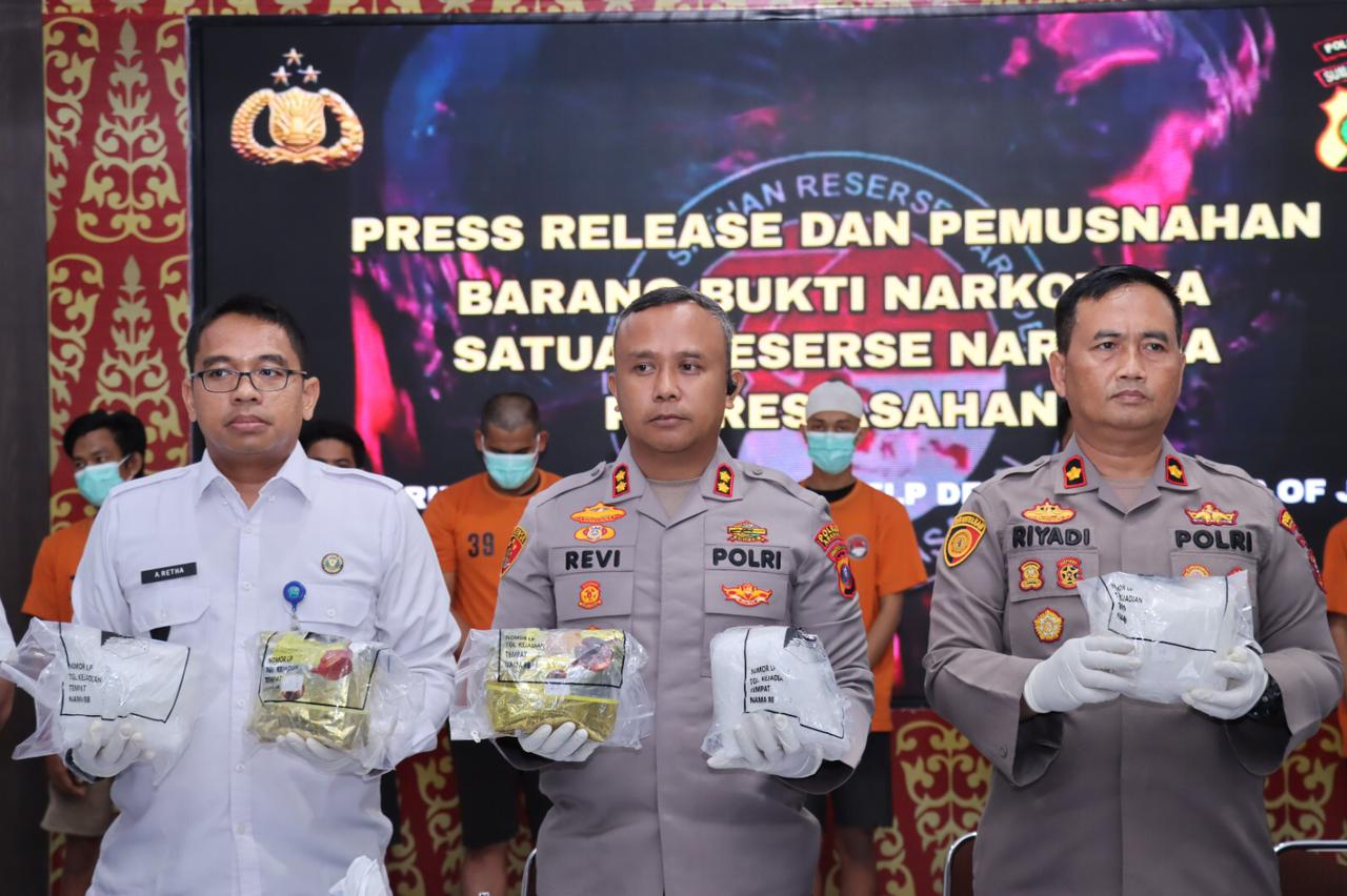 Polres Asahan Ungkap Jaringan Narkotika Internasional, 6 Tersangka dan Puluhan Kilogram Sabu Diamankan